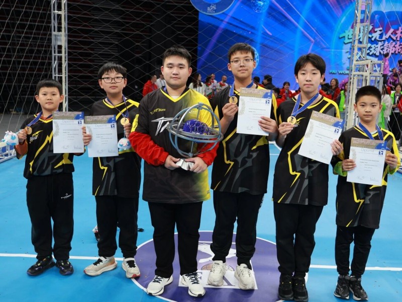 F9A-B中國一隊(duì)-北京 F9A-B中國一隊(duì)-北京